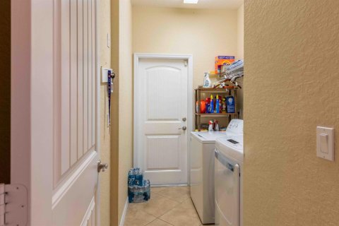 Casa en venta en Jensen Beach, Florida, 3 dormitorios, 178.09 m2 № 2190992 - foto 17