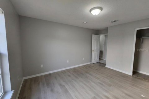 House in Winter Haven, Florida 4 bedrooms, 211.63 sq.m. № 2207848 - photo 21