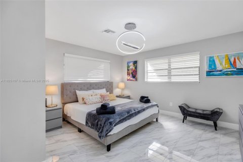 Villa ou maison à vendre à Fort Lauderdale, Floride: 4 chambres, 184.32 m2 № 1938240 - photo 22