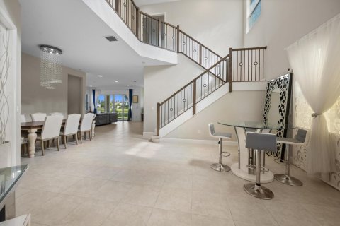 House in Westlake, Florida 4 bedrooms, 286.32 sq.m. № 2392822 - photo 5