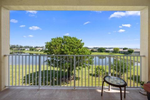 House in Westlake, Florida 4 bedrooms, 286.32 sq.m. № 2392822 - photo 27
