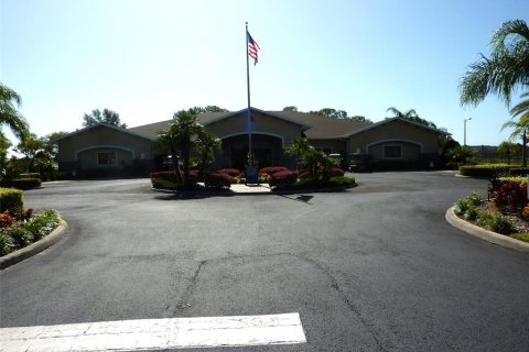 Land in Polk City, Florida № 1414767 - photo 10