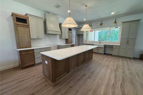 Casa en venta en Ocala, Florida, 4 dormitorios, 238.29 m2 № 1901428 - foto 7