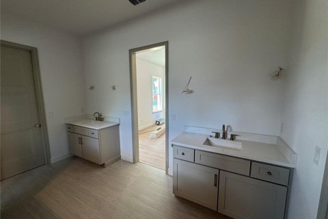 Casa en venta en Ocala, Florida, 4 dormitorios, 238.29 m2 № 1901428 - foto 8