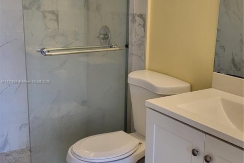 Copropriété à louer à Sunrise, Floride: 3 chambres, 112.6 m2 № 1959869 - photo 10