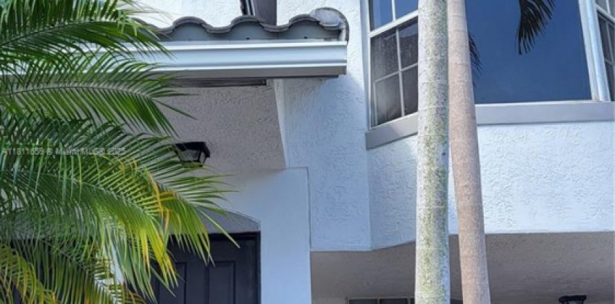 Condo à Sunrise, Floride, 3 chambres № 1959869