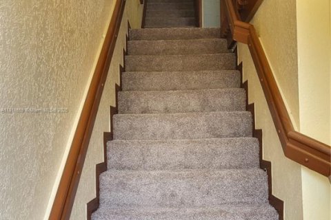 Copropriété à louer à Sunrise, Floride: 3 chambres, 112.6 m2 № 1959869 - photo 9