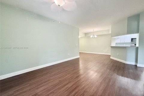 Кондоминиум с 3 спальнями в Палм-Бич-Гарденс, Флорида № 2048615