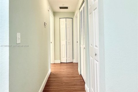 Снять в аренду кондоминиум в Палм-Бич-Гарденс, Флорида 3 спальни, 122.26м2, № 2048615 - фото 19