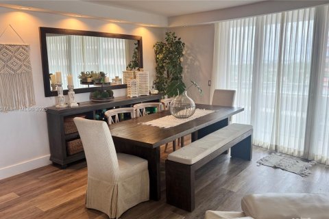 Copropriété à louer à Miami Beach, Floride: 2 chambres, 126.35 m2 № 1730452 - photo 10