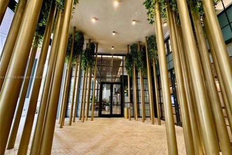 Купить кондоминиум в Майами, Флорида 34.75м2, № 2034765 - фото 5