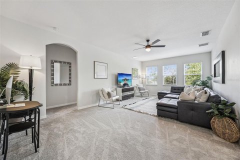 Villa ou maison à vendre à Davenport, Floride: 6 chambres, 340.49 m2 № 2096302 - photo 10