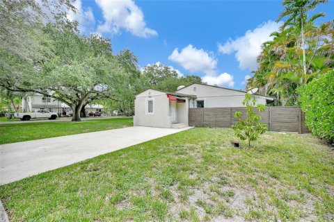 Casa en venta en Miami Springs, Florida, 3 dormitorios, 122.17 m2 № 1817648 - foto 6
