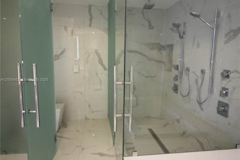 Condominio en alquiler en Aventura, Florida, 3 dormitorios, 248.05 m2 № 2072419 - foto 20