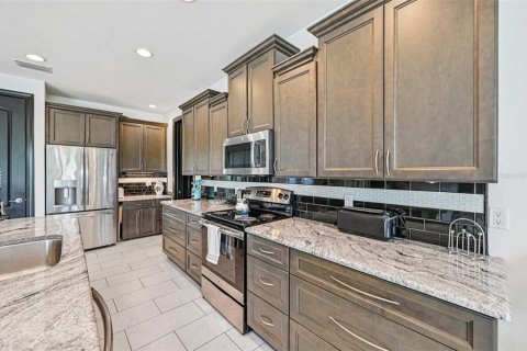 House in Port Charlotte, Florida 3 bedrooms, 160.72 sq.m. № 1784392 - photo 11