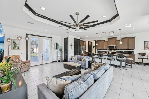 House in Port Charlotte, Florida 3 bedrooms, 160.72 sq.m. № 1784392 - photo 4