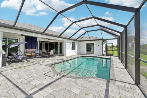 House in Port Charlotte, Florida 3 bedrooms, 160.72 sq.m. № 1784392 - photo 28