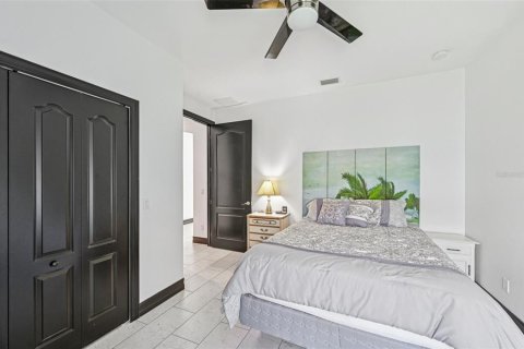 House in Port Charlotte, Florida 3 bedrooms, 160.72 sq.m. № 1784392 - photo 14