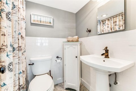 Condominio en venta en Ormond Beach, Florida, 1 dormitorio, 86.86 m2 № 2228478 - foto 10