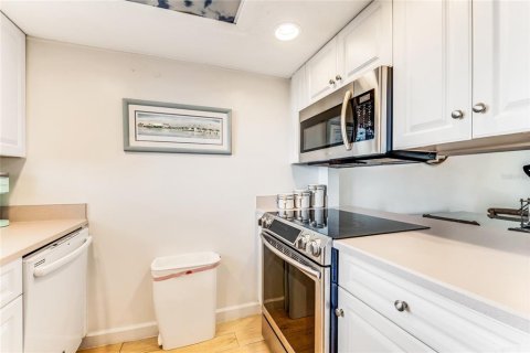 Condominio en venta en Ormond Beach, Florida, 1 dormitorio, 86.86 m2 № 2228478 - foto 5