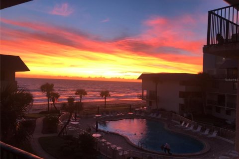 Condominio en venta en Ormond Beach, Florida, 1 dormitorio, 86.86 m2 № 2228478 - foto 15