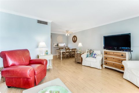 Condominio en venta en Ormond Beach, Florida, 1 dormitorio, 86.86 m2 № 2228478 - foto 3