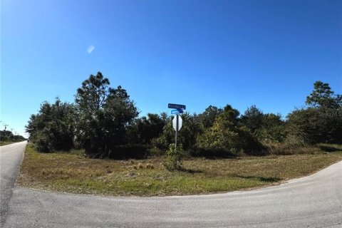 Land in Lehigh Acres, Florida № 2162702 - photo 2