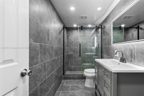 Copropriété à vendre à Hallandale Beach, Floride: 2 chambres, 139.35 m2 № 1948435 - photo 6