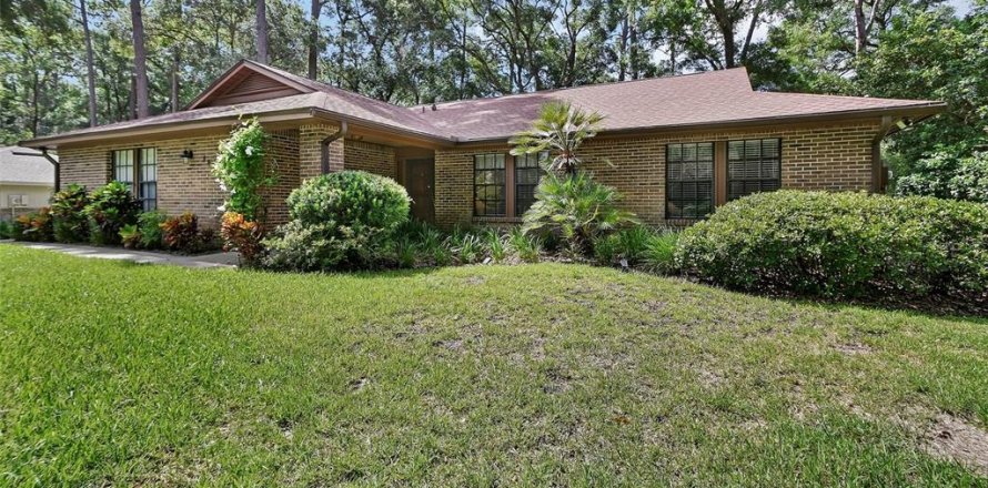 Villa ou maison à DeLand, Floride 3 chambres, 173.36 m2 № 1876337