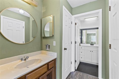 Condo in Longwood, Florida, 2 bedrooms  № 2220289 - photo 12