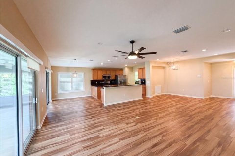 Villa ou maison à vendre à Summerfield, Floride: 3 chambres, 159.61 m2 № 2312604 - photo 4