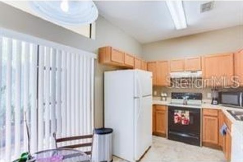 Touwnhouse à louer à Orlando, Floride: 3 chambres, 133.69 m2 № 2155851 - photo 6
