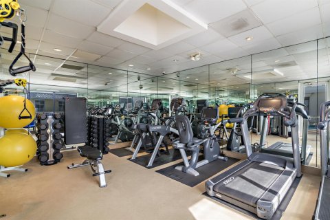 Copropriété à louer à Palm Beach, Floride: 2 chambres, 159.42 m2 № 2417895 - photo 19