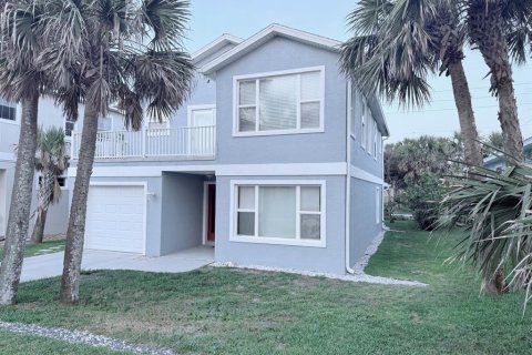 House in Flagler Beach, Florida 3 bedrooms, 197.32 sq.m. № 1742627 - photo 1