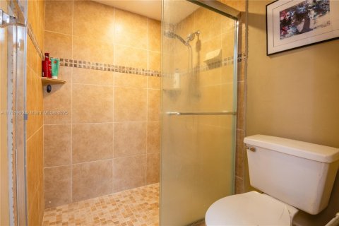Townhouse in Tamarac, Florida 2 bedrooms, 118.91 sq.m. № 1811098 - photo 22