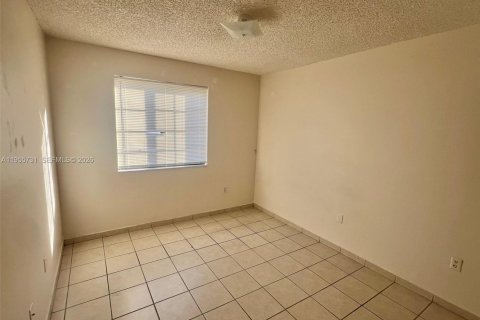 Condominio en venta en Miami, Florida, 3 dormitorios, 121.98 m2 № 2011603 - foto 16