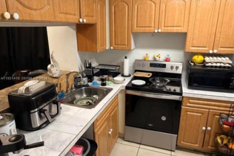 Copropriété à vendre à Miami, Floride: 2 chambres, 74.32 m2 № 1989906 - photo 5