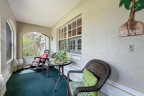 House in Palm Coast, Florida 4 bedrooms, 195.75 sq.m. № 1919561 - photo 3