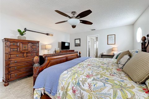 House in Palm Coast, Florida 4 bedrooms, 195.75 sq.m. № 1919561 - photo 21