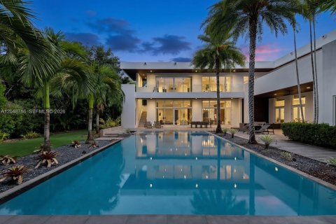 House in Pinecrest, Florida 8 bedrooms, 837.89 sq.m. № 2188794 - photo 10