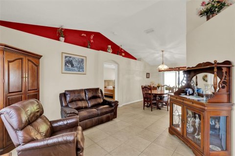 Casa en venta en Winter Garden, Florida, 3 dormitorios, 156.91 m2 № 1900014 - foto 8