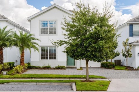 House in Kissimmee, Florida 6 bedrooms, 305.74 sq.m. № 1847125 - photo 2