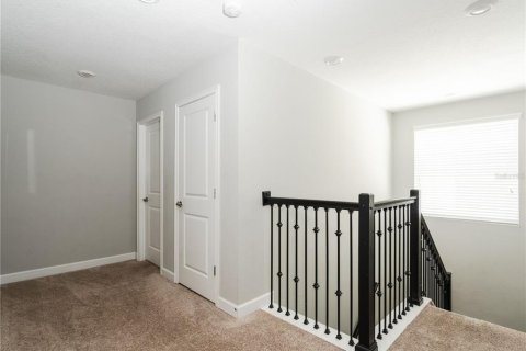 House in Kissimmee, Florida 6 bedrooms, 305.74 sq.m. № 1847125 - photo 29