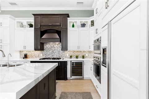 House in Naples, Florida 4 bedrooms, 270.9 sq.m. № 2423625 - photo 19