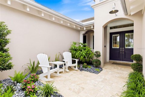 House in Naples, Florida 4 bedrooms, 270.9 sq.m. № 2423625 - photo 7
