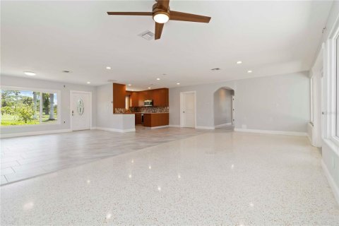 Casa en venta en Englewood, Florida, 3 dormitorios, 213.86 m2 № 1757958 - foto 9
