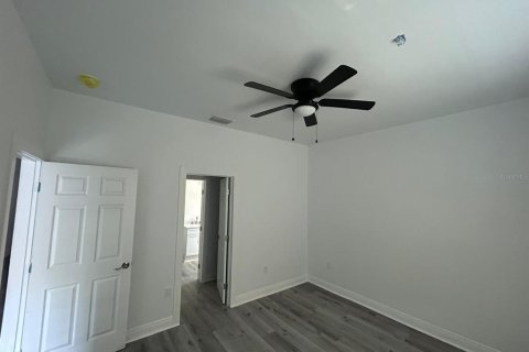 Propiedad comercial en venta en Bartow, Florida, 11 dormitorios, 418.06 m2 № 2105564 - foto 16