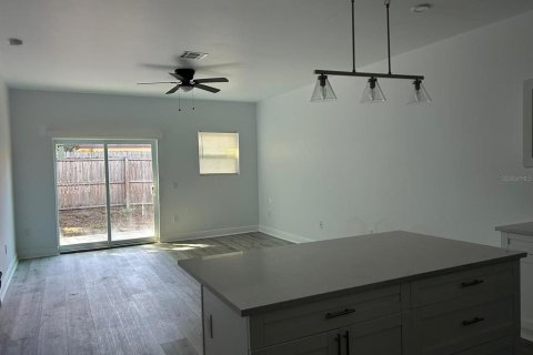 Propiedad comercial en venta en Bartow, Florida, 11 dormitorios, 418.06 m2 № 2105564 - foto 7
