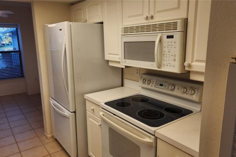 House in Bradenton, Florida 2 bedrooms, 164.9 sq.m. № 1556720 - photo 14