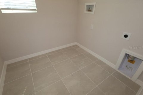 Villa ou maison à vendre à Odessa, Floride: 3 chambres, 184.32 m2 № 2133060 - photo 9